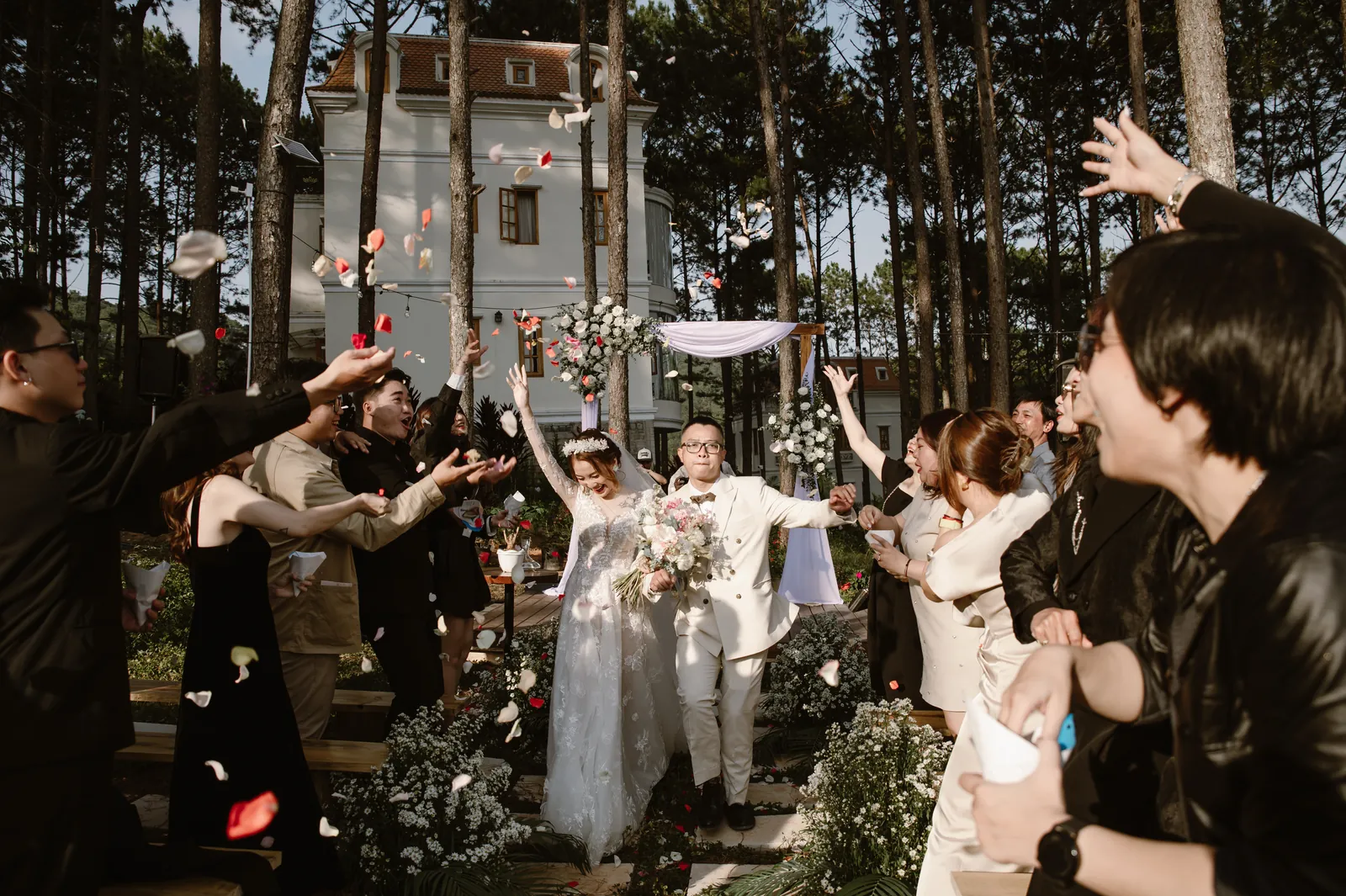 Candid, social-style moments captured by a wedding content creator in Vietnam by TIMO Wedding