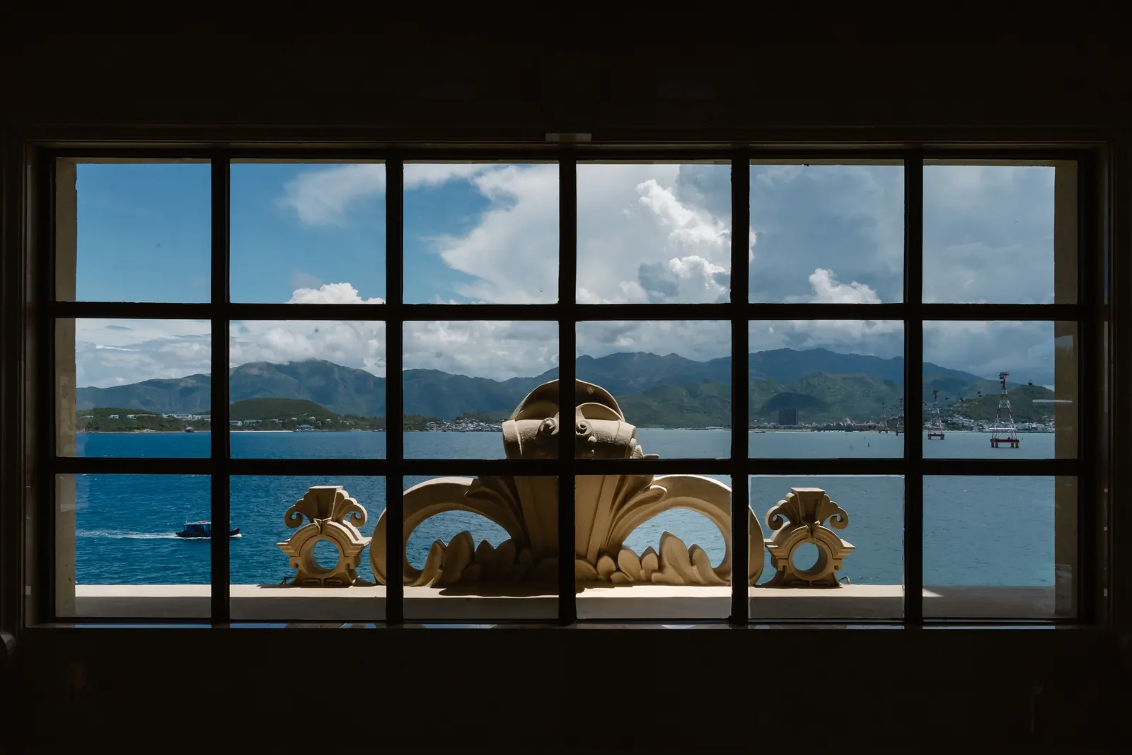 A Destination Wedding at Vinpearl Resort, Nha Trang: Mike & Ivy's Intimate Homecoming