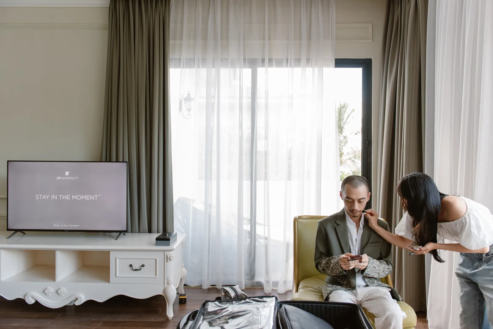 A Destination Wedding at Vinpearl Resort, Nha Trang: Mike & Ivy's Intimate Homecoming