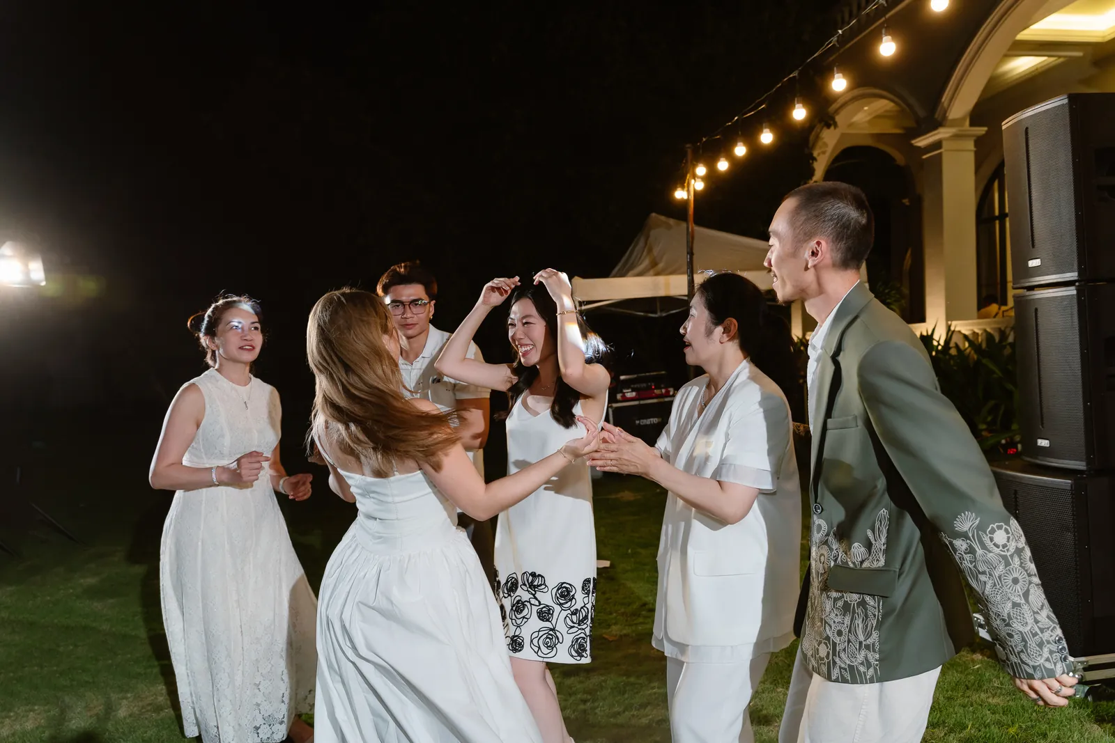 A Destination Wedding at Vinpearl Resort, Nha Trang: Mike & Ivy's Intimate Homecoming