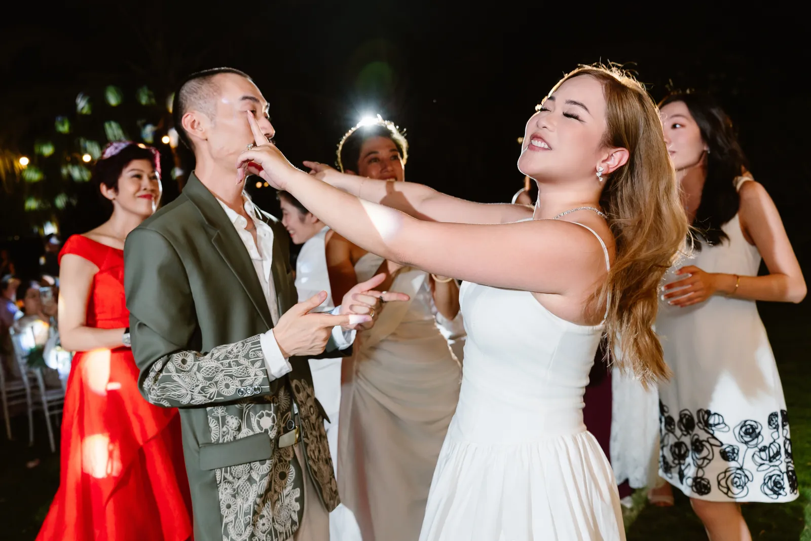 A Destination Wedding at Vinpearl Resort, Nha Trang: Mike & Ivy's Intimate Homecoming