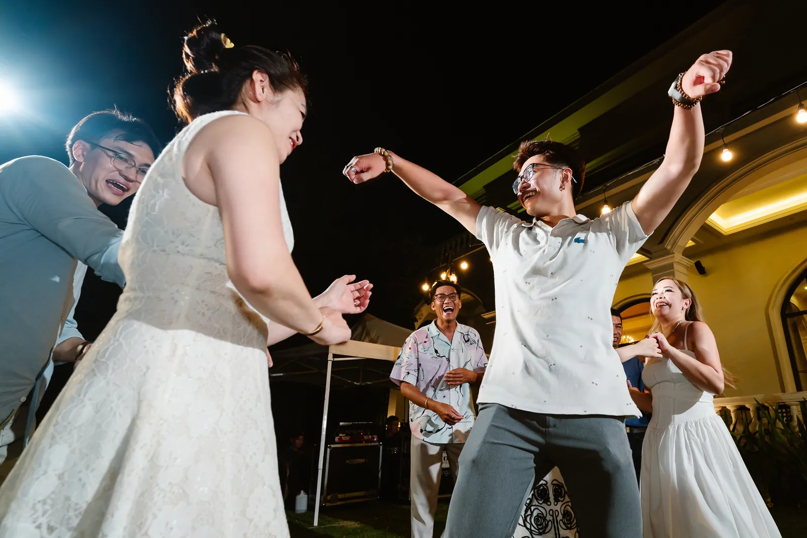 A Destination Wedding at Vinpearl Resort, Nha Trang: Mike & Ivy's Intimate Homecoming