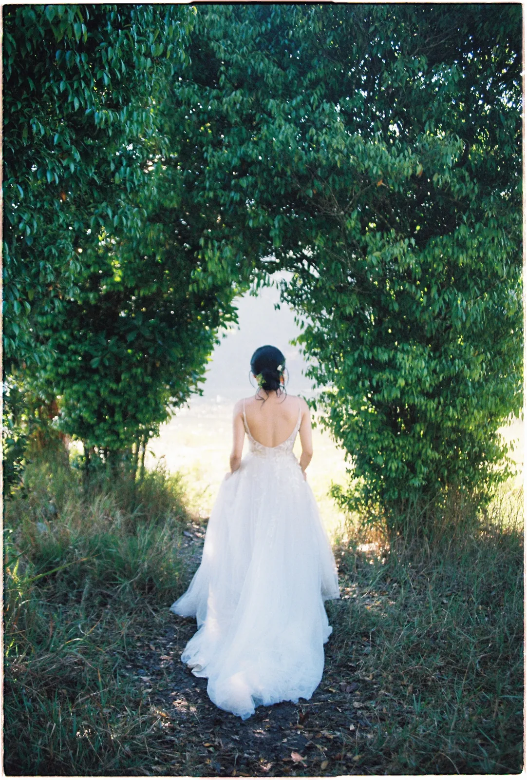 A Da Lat Waterfall Elopement on 35mm Film: Tiến Anh & Trân's Private Vow Ceremony at Liêng Chi Nha & Suối Tía