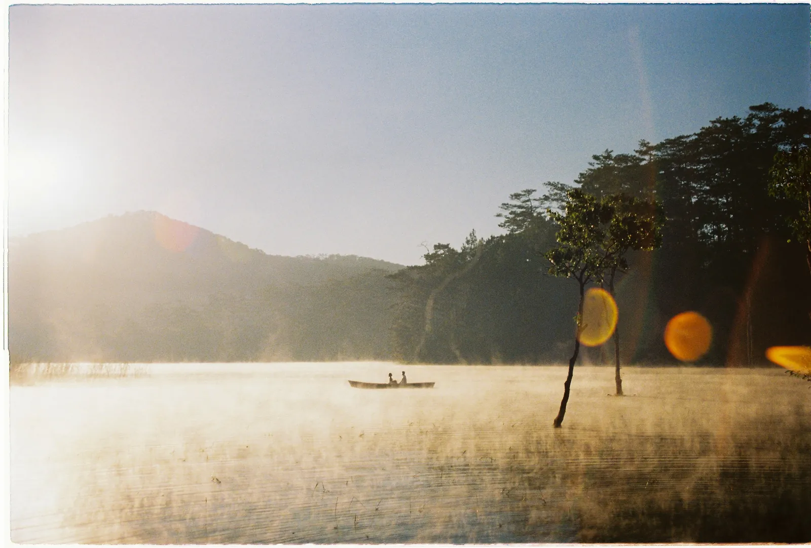 The Ultimate Da Lat Elopement Guide: How to Elope in Vietnam's Misty Highlands (2026)